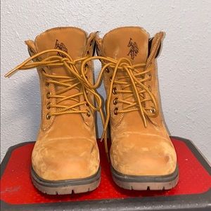 timberland boots/good condition/worn 3 times